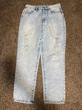 Rue21 Light Wash High Rise Distressed Jeans